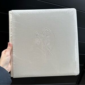NEW Vintage Creative Memories Wedding Scrapbook Photo Album White Heart/Rose